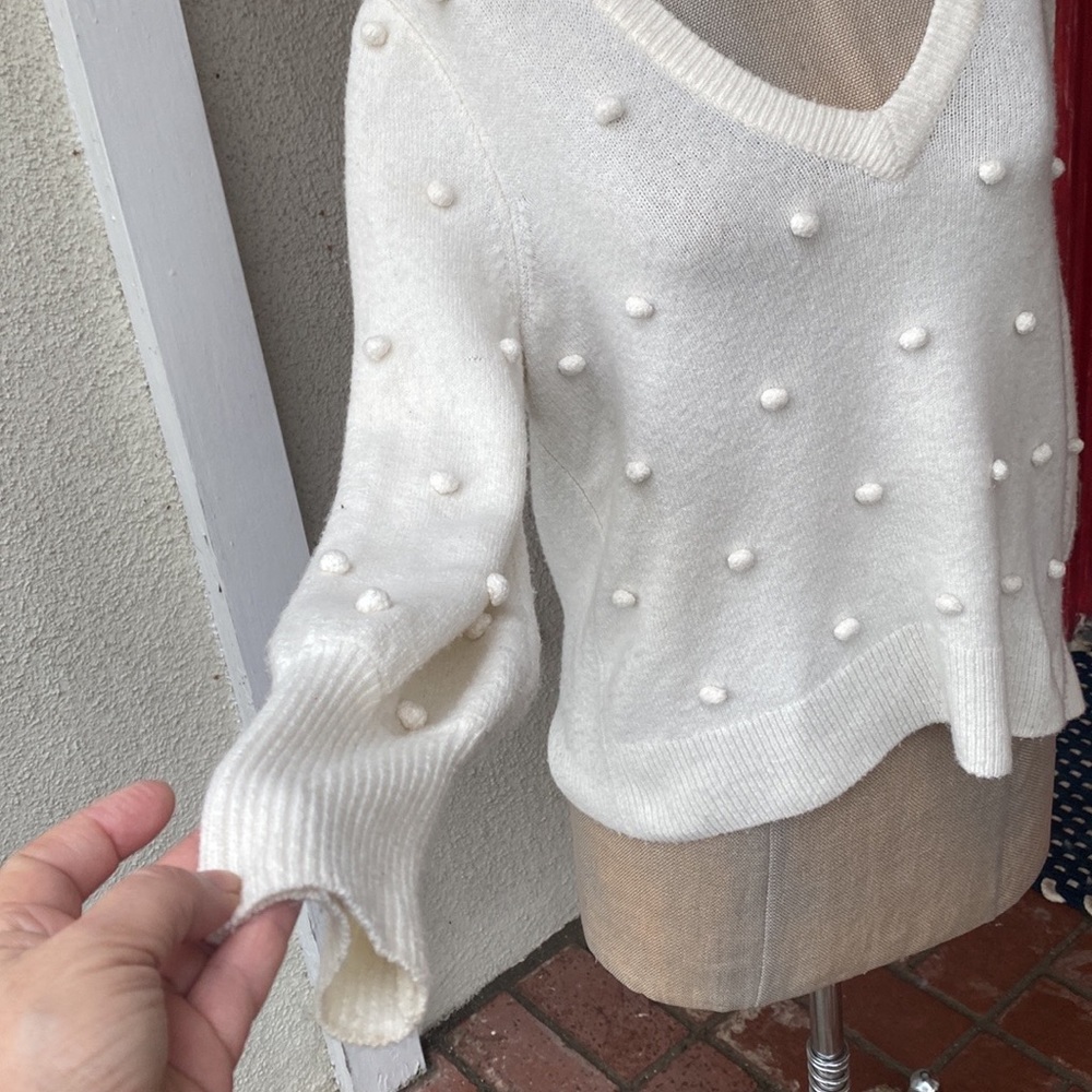 Madewell Bobble Dashboard winter white V-Neck wool blended cozy yarn sweater - Picture 6 of 14